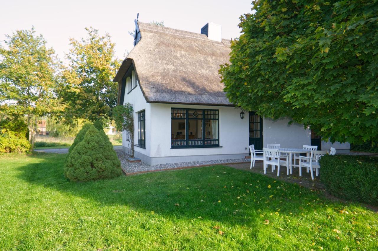 Reetdachhaus Mit Grossem Garten Und Kamin Marlow Eksteriør bilde